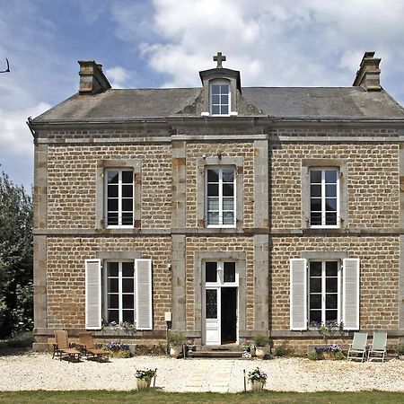 Le Presbytere Bed & Breakfast Saint-Bomer-les-Forges Exterior foto
