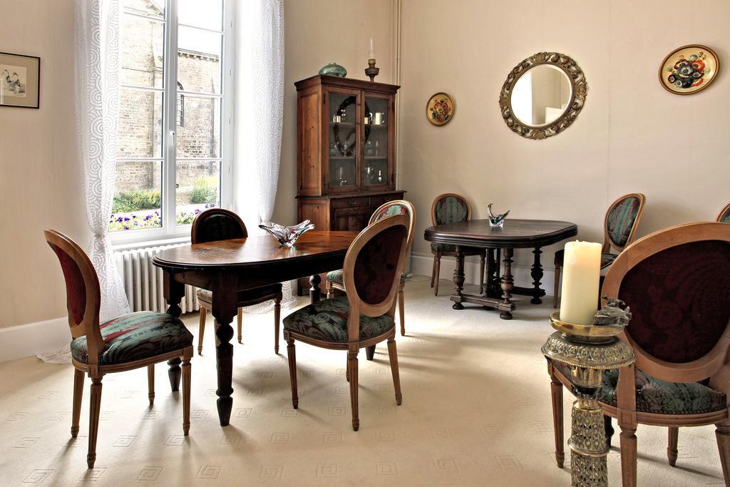 Le Presbytere Bed & Breakfast Saint-Bomer-les-Forges Exterior foto